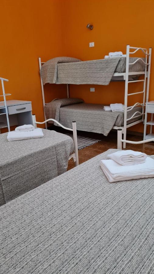 Casa Soggiorno Il Quetzales Valenza Kültér fotó